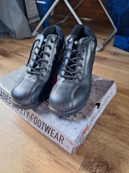 Buy & Sell Staffordshire Lichfield - Photos for Vixen VX500 Safety Boots - Please Read