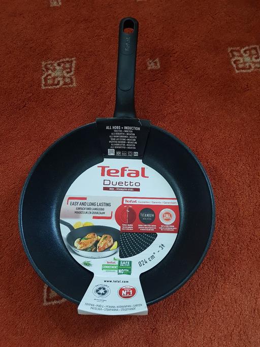 Buy & Sell West Midlands Walsall - Photos for Tefal 24cm frying pan.