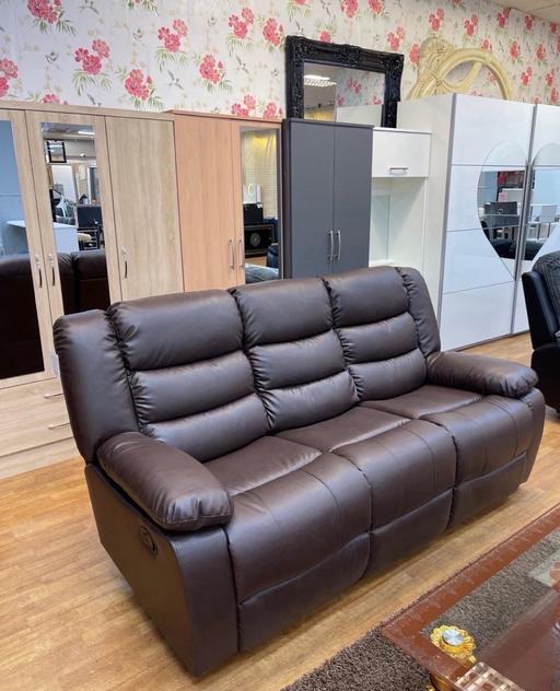 Buy & Sell Essex Thurrock - Essex - Photos for Faux leather recliner sofa