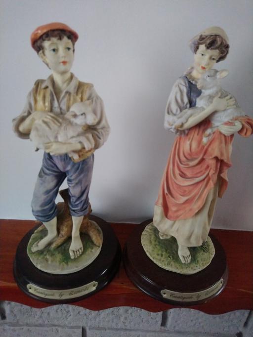 Buy & Sell County Durham Ferryhill - DL17 - Photos for 2 x figurines