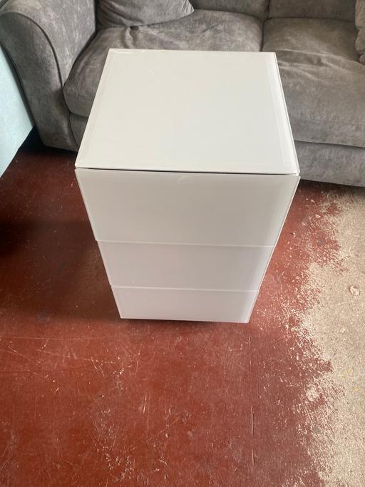 Buy & Sell West Midlands Coventry - Photos for Mayfair 3 Drawer Bedside Table - White Glass