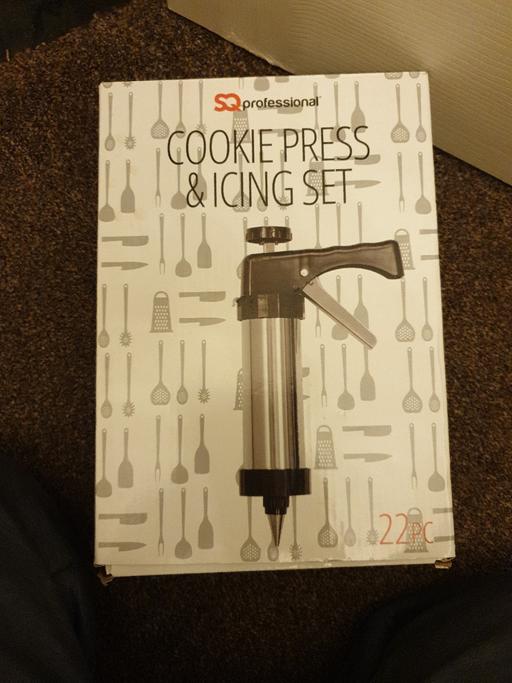 Buy & Sell West Midlands Walsall - Photos for cookie press and icing set