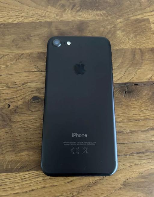 Buy & Sell West Midlands Dudley - Photos for Boxed iPhone 7 32gb unlocked great condition