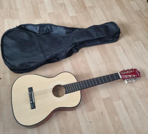 Buy & Sell West Midlands Birmingham - Photos for childs guitar and case