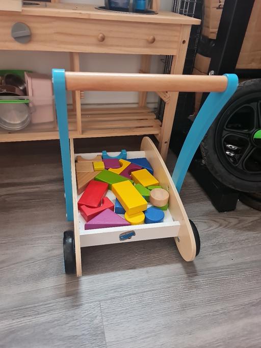 Buy & Sell East London Beckton - East London - Photos for baby walker