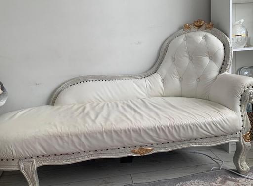 Buy & Sell West Midlands Wolverhampton - Photos for white couch