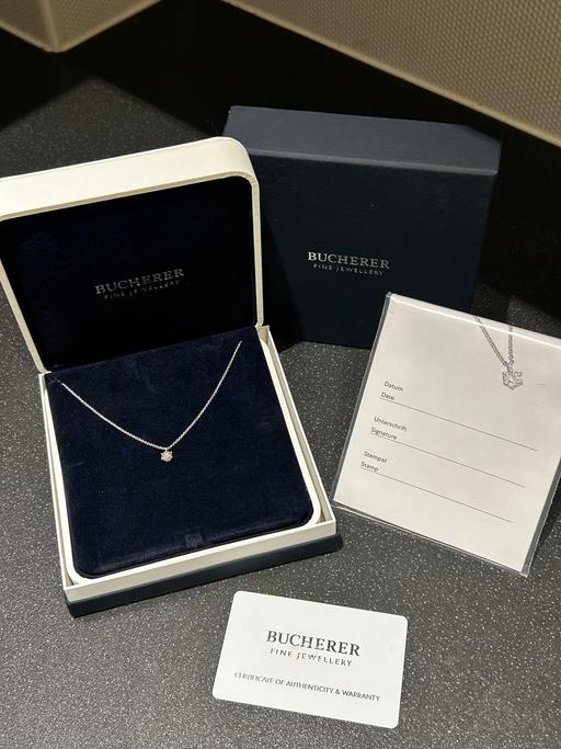 Buy & Sell Central London Knightsbridge - Central London - Photos for Bucherer 18k White Gold 0.6ct Necklace