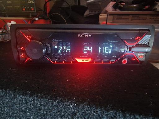 Vehicles West Midlands Birmingham - Photos for SONY DSX A410BT SINGLE DIN STEREO