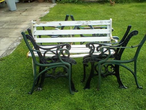 Buy & Sell Merseyside Wirral - Photos for 6 pair cast iron bench ends.