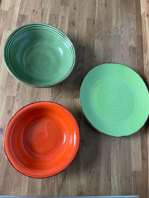 Buy & Sell North London Islington - Photos for Stoneware Italian Plates 