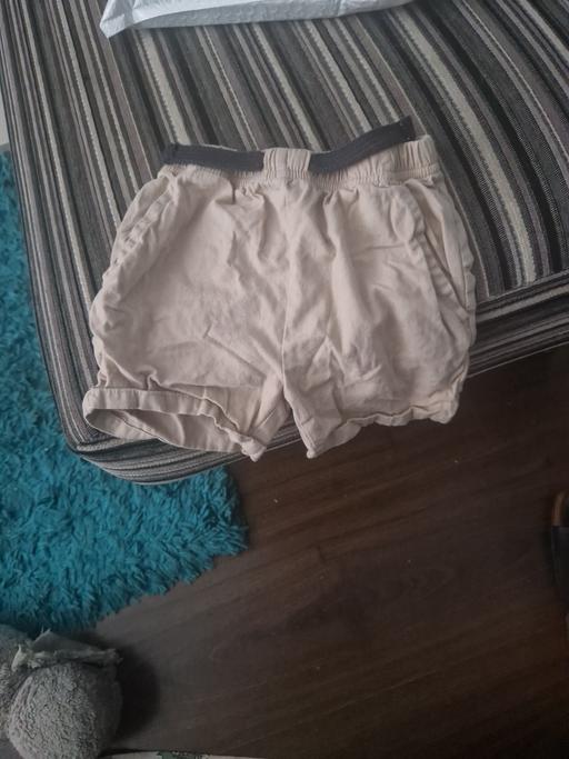 Buy & Sell Merseyside Liverpool - Photos for beige shorts