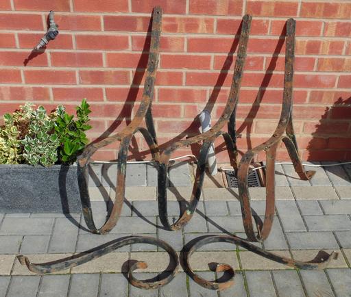 Buy & Sell West Midlands Sandwell - Photos for (#1287) garden cast iron bench ends