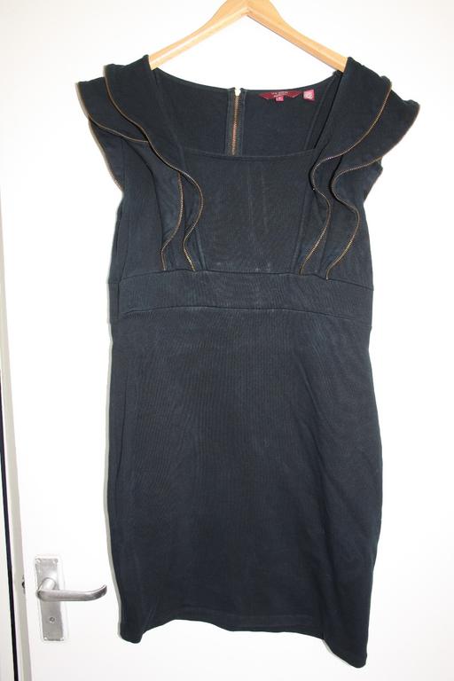 Buy & Sell North West London Chalk Farm - North West London - Photos for Ted Baker Size 12-14 Navy dress