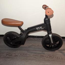 Green Avigo Street Boy balance bike in Rossendale fur 15 00 zum Verkauf Shpock DE