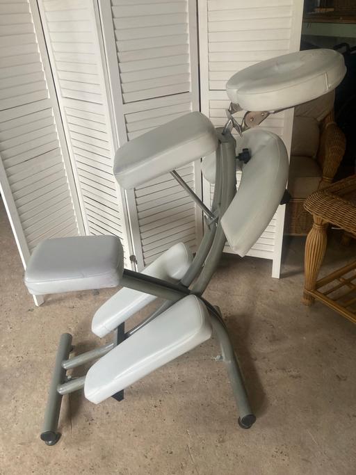 Buy & Sell West Midlands Birmingham - Photos for White massage chair