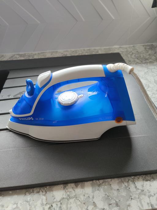 Buy & Sell Derbyshire Derby - Photos for Steam Iron – Philips GC2510 2000W