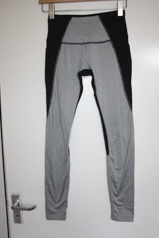 Buy & Sell North West London Chalk Farm - North West London - Photos for Apana size XS grey & black sports leggings