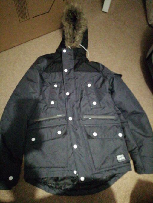 Buy & Sell Barking and Dagenham Dagenham - RM8 - Photos for Coat