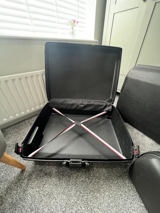 Buy & Sell North Yorkshire Redcar and Cleveland - Photos for Samsonite suitcases