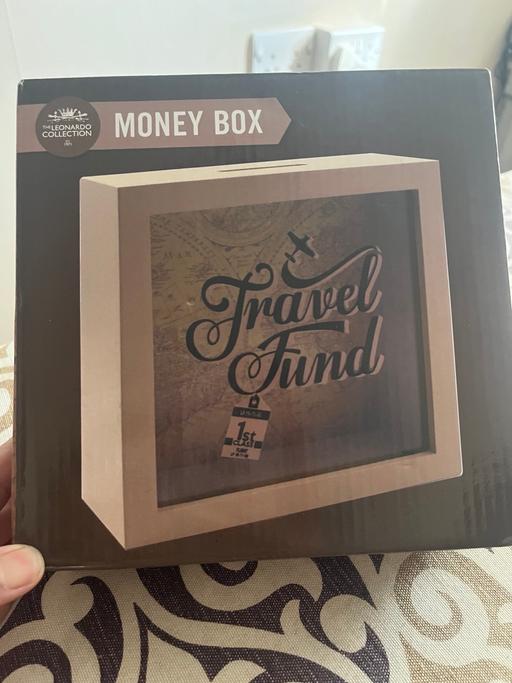 Buy & Sell East London Cann Hall - East London - Photos for Travel Holiday Money Box