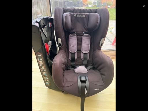 Buy & Sell Surrey Tandridge - Photos for Maxi Cosí Axiss Swivel car seat.