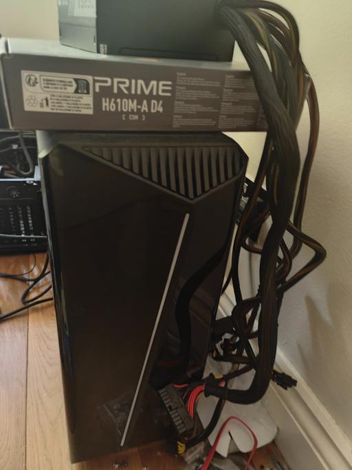 Buy & Sell West Yorkshire Leeds - Photos for Custom-built gaming machine pc, Intel 13400F