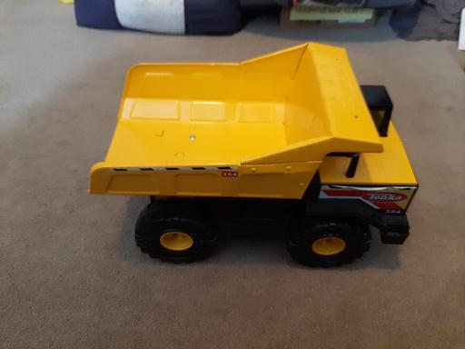 Buy & Sell Hertfordshire St. Albans - Photos for Tonka dump truck 354