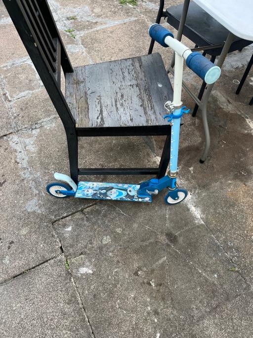 Buy & Sell South West London Streatham Common - South West London - Photos for Girl’s Frozen Scooter age 4-8 years