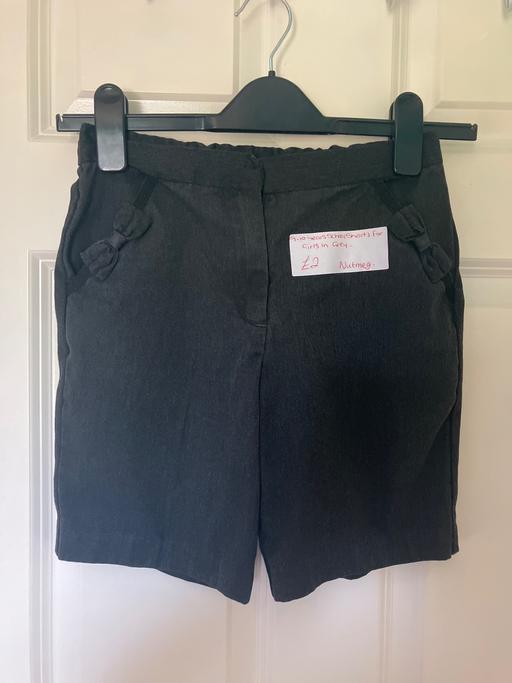 Buy & Sell West Yorkshire Bradford - Photos for Girls school shorts 9-10 years in grey £2