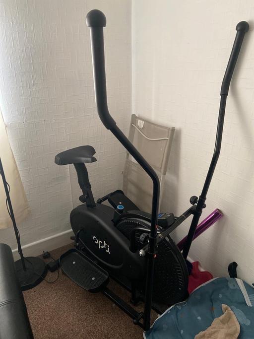 Buy & Sell East London Goodmayes - East London - Photos for Opti Air cross trainer and bike