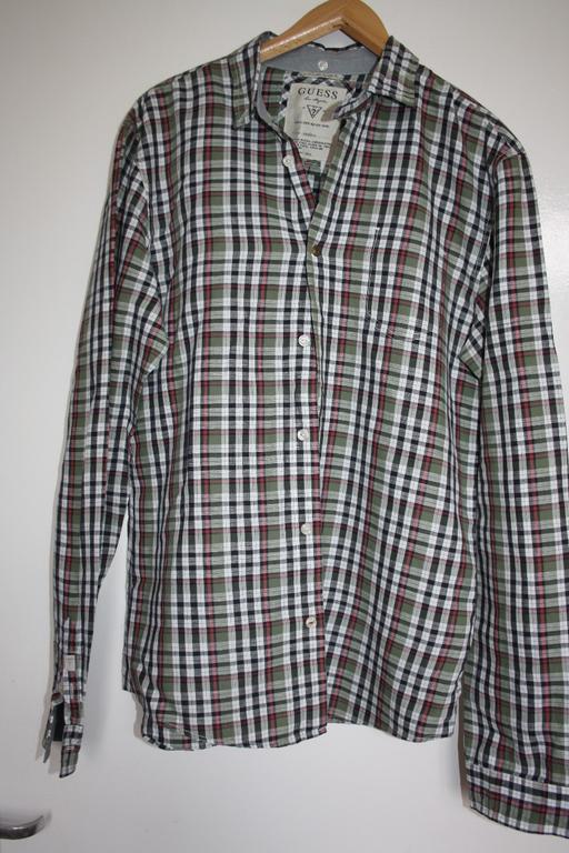 Buy & Sell North West London Chalk Farm - North West London - Photos for Guess size M checked shirt