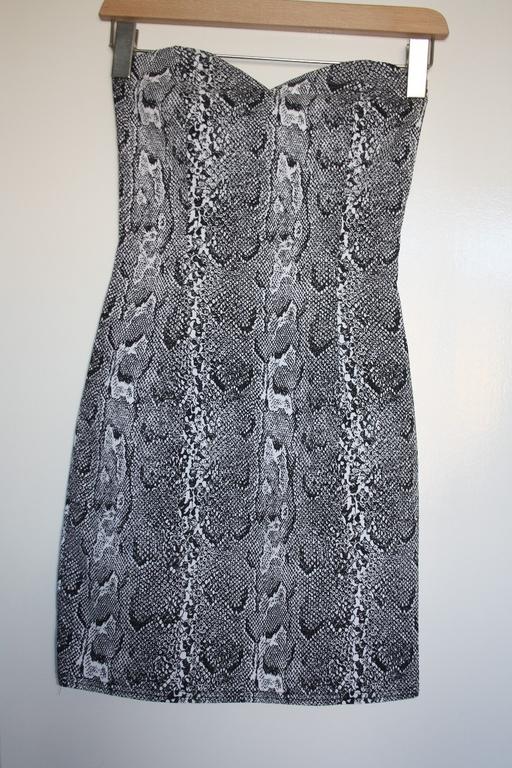 Buy & Sell North West London Chalk Farm - North West London - Photos for west one size S snakeskin print dress