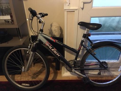 Buy & Sell South West London Clapham Junction - South West London - Photos for Raleigh Mantis 17” Frame Ladies Bike