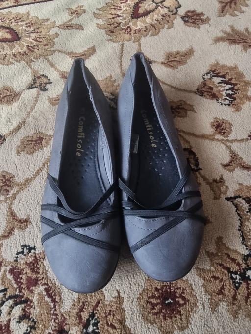 Buy & Sell Merseyside Liverpool - Photos for Comfisole Ladies Size 4 Flat Shoes New