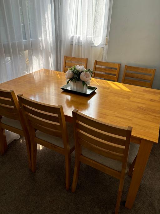 Buy & Sell East London Wapping - East London - Photos for SOLID Wooden 6 seater dining table