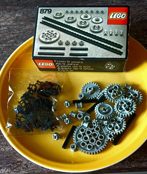 Buy & Sell Greater Manchester Stockport - Photos for Vintage 879 LEGO Wheels & Chain