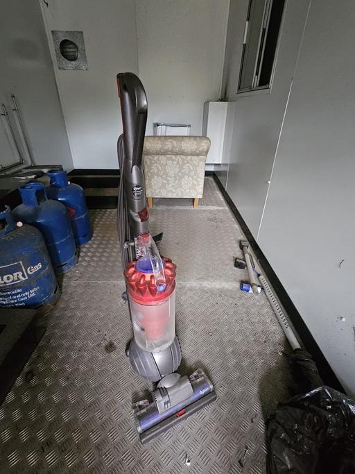 Buy & Sell Essex Thurrock - Essex - Photos for Dyson Hoover