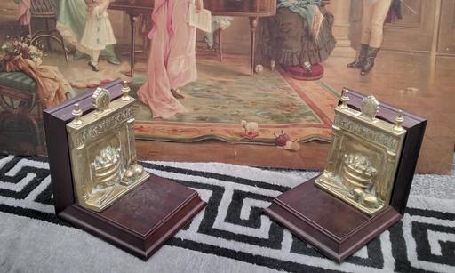 Buy & Sell West Midlands Birmingham - Photos for pair of solid brass book ends very unusual