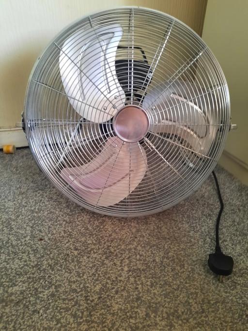 Buy & Sell West Midlands Dudley - Photos for large chrome fan like new