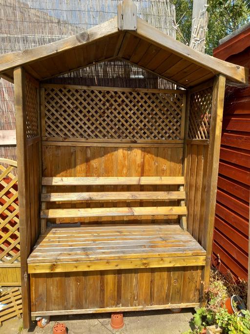 Buy & Sell Merseyside Sefton - Photos for ARBOUR. WITH STORAGE SEAT