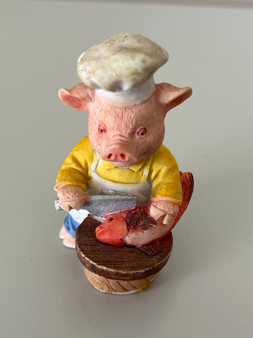 Buy & Sell North Yorkshire Harwood Dale - North Yorkshire - Photos for PIG CHEF RESIN MINIATURE FIGURE