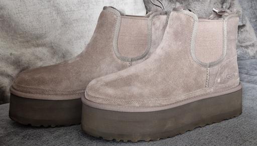 Buy & Sell West Midlands Sandwell - Photos for Genuine UGG boots UK size 8