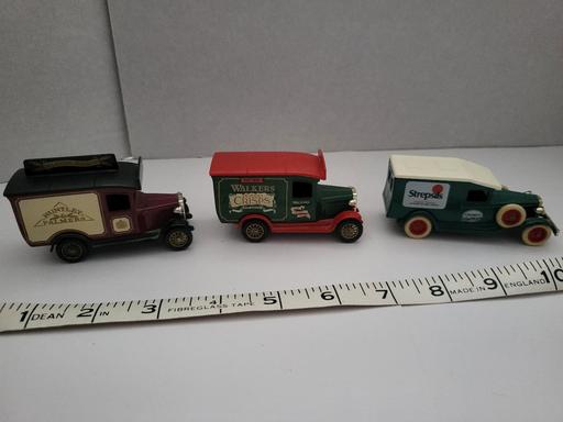 Buy & Sell Derbyshire South Derbyshire - Photos for 3 unboxed model vans