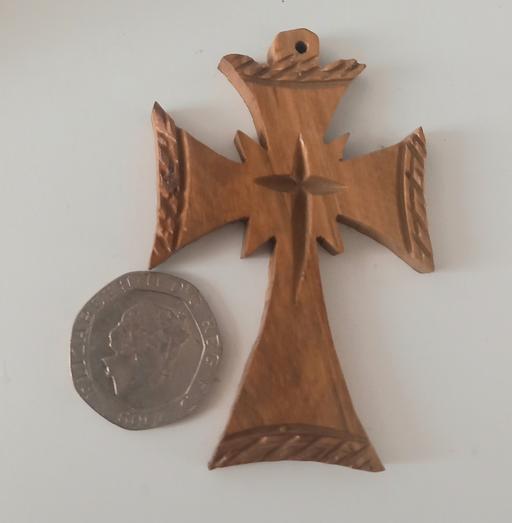 Buy & Sell Merseyside Saint Helens - Photos for carved wooden Cross pendant