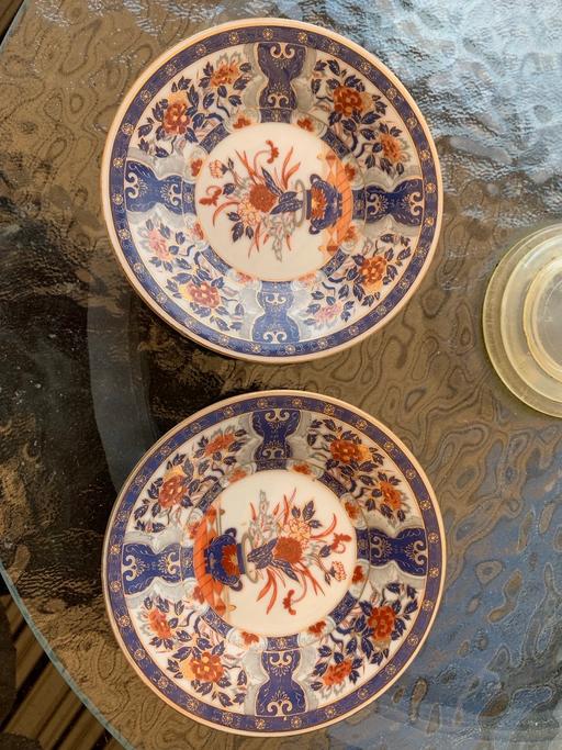 Buy & Sell Essex Basildon - Photos for 2 small Chinese plates