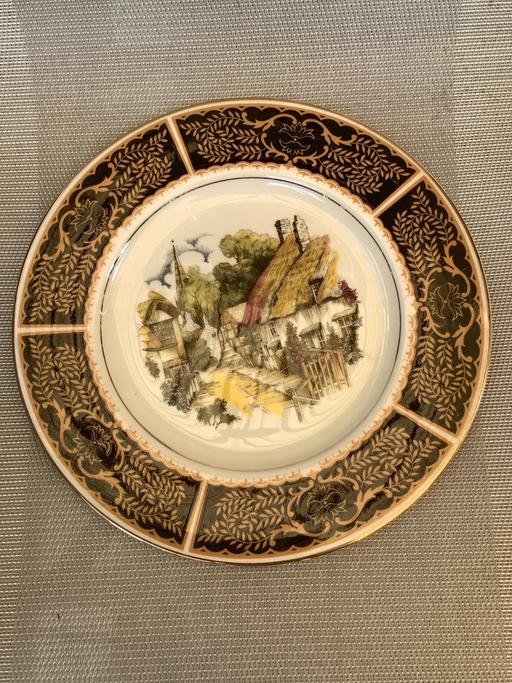 Buy & Sell Essex Basildon - Photos for English fine china Old cottages plate