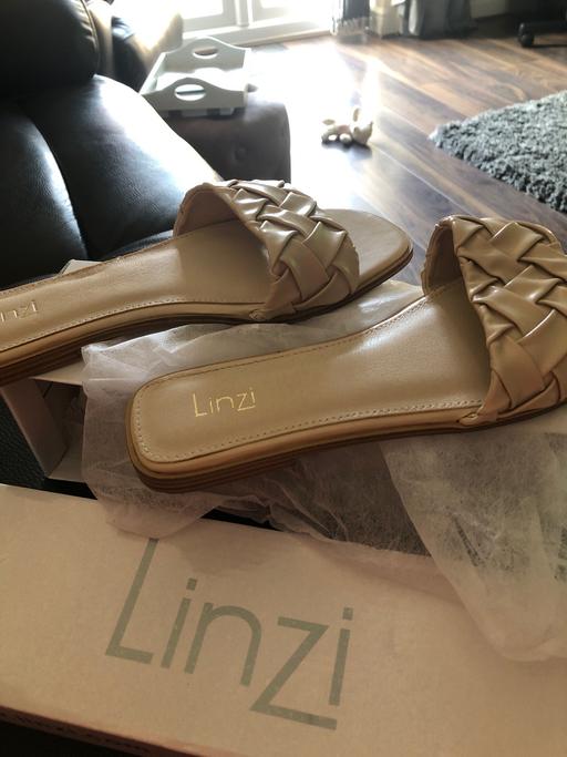 Buy & Sell Derbyshire South Derbyshire - Photos for Linzi sandals 6 nude