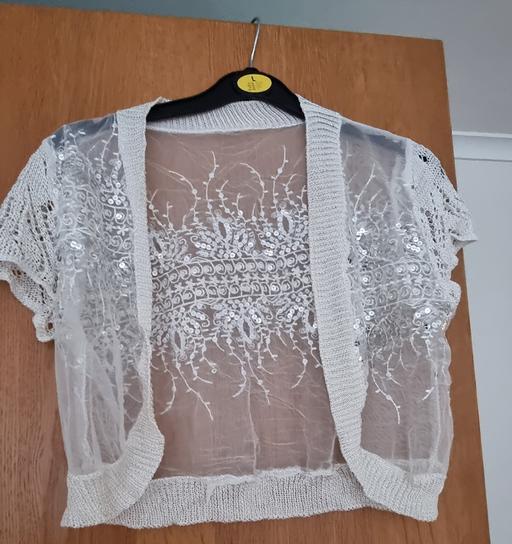 Buy & Sell East London Upminster Bridge - East London - Photos for Lace shawl size 8-10