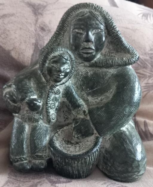 Buy & Sell Merseyside Saint Helens - Photos for inuit Eskimo mother and child figure