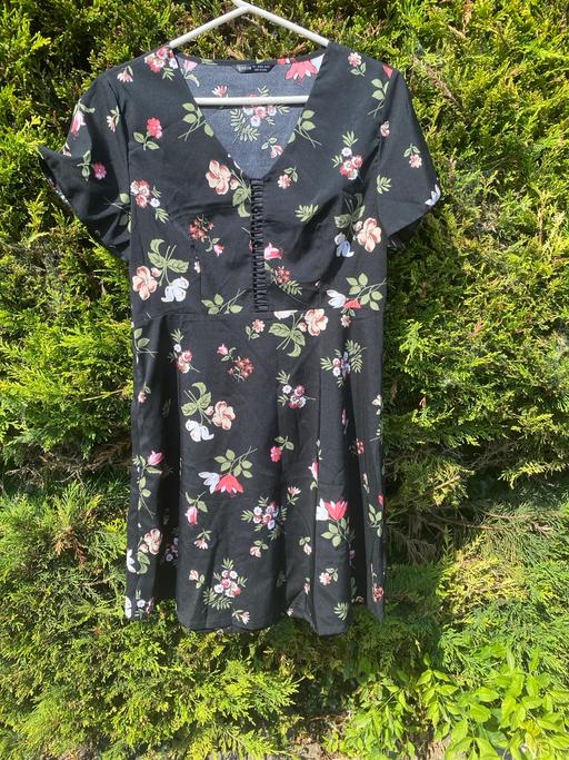 Buy & Sell North Northamptonshire Great Addington - North Northamptonshire - Photos for Oriental Inspired Black Dress Size L